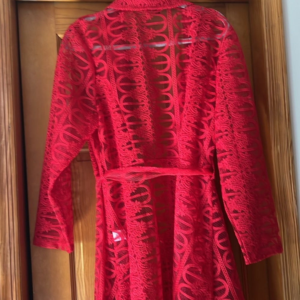 RED SHEER LACE DUSTER JACKET - Picture 7 of 7